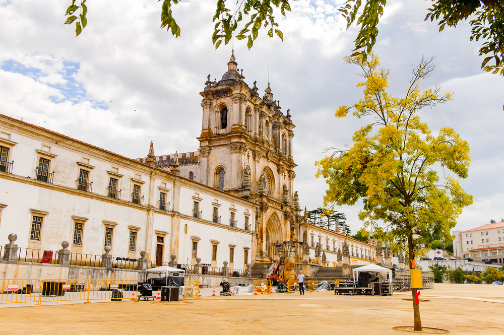 Alcobaça Monastery & Barreiro's Industrial Heritage