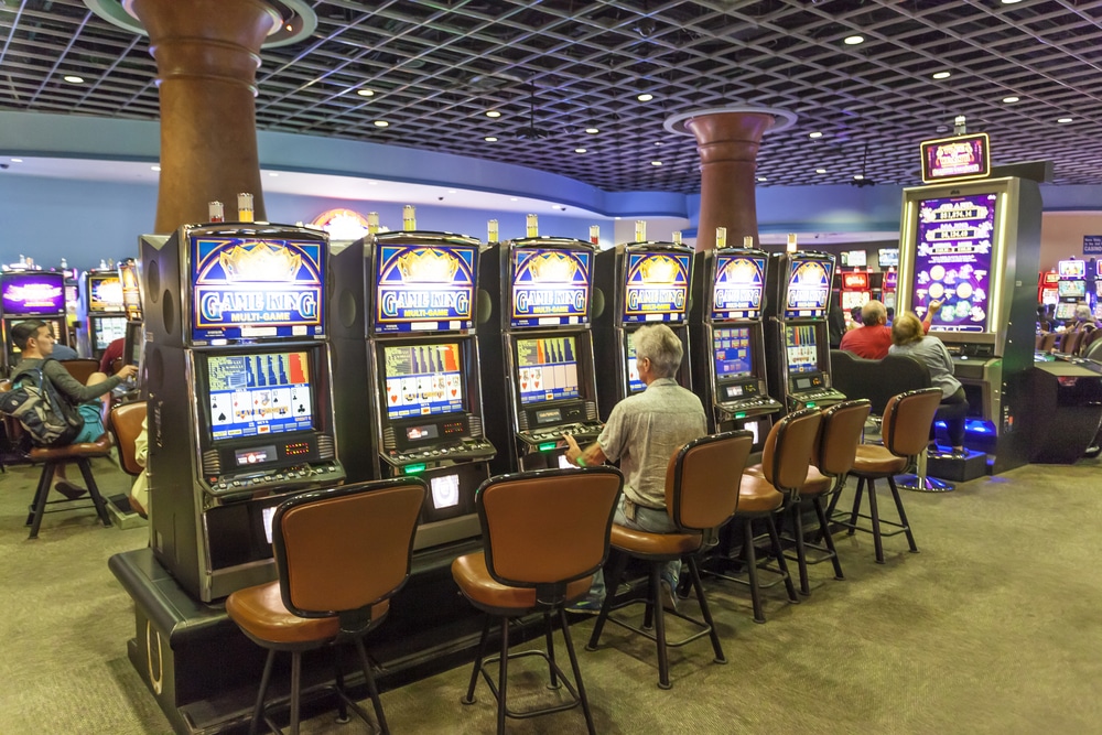 Bet on Horses or Hit The Casino at Gulfstream Park