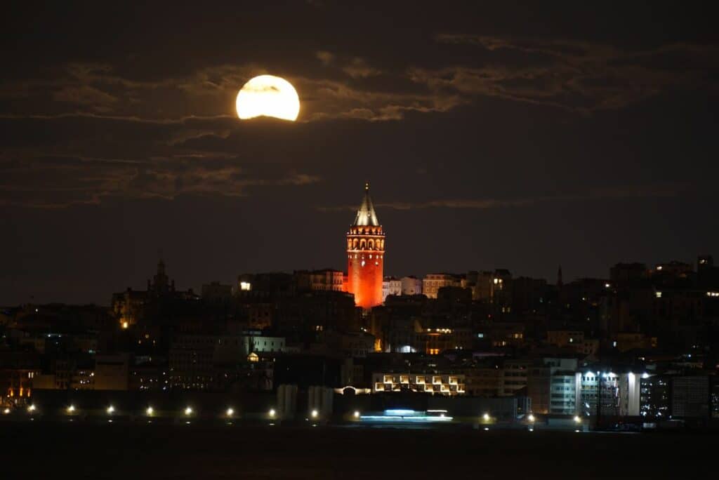 Whether exploring on the streets or cruising Istanbul, the Galata Tower is very easy to spot, especially at night when it is lit up.