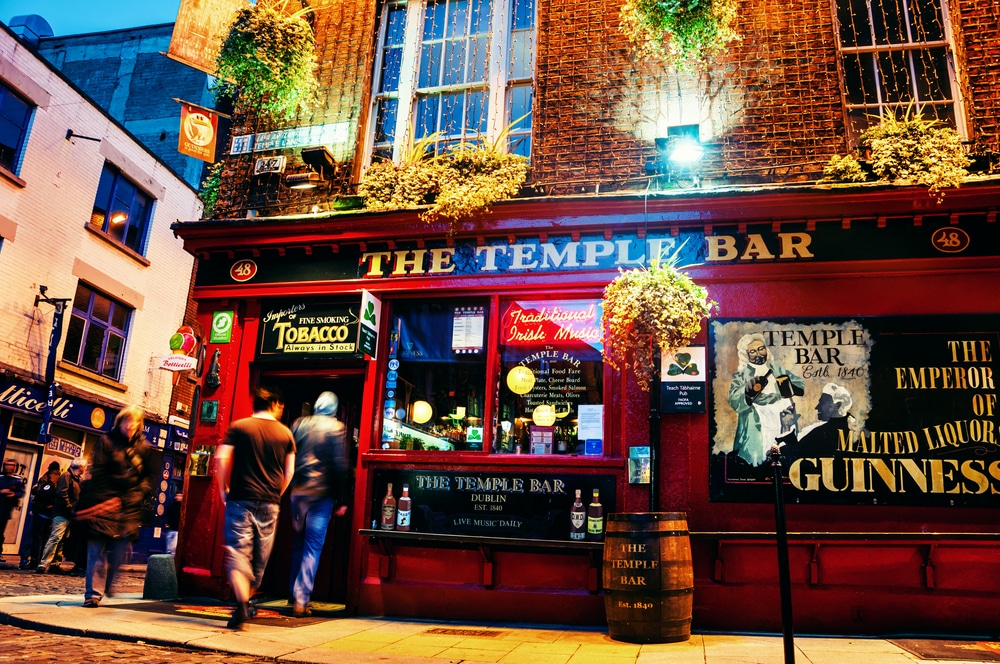 Temple Bar for Sampling Dublin’s Nightlife