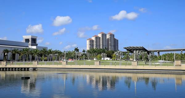 The River District