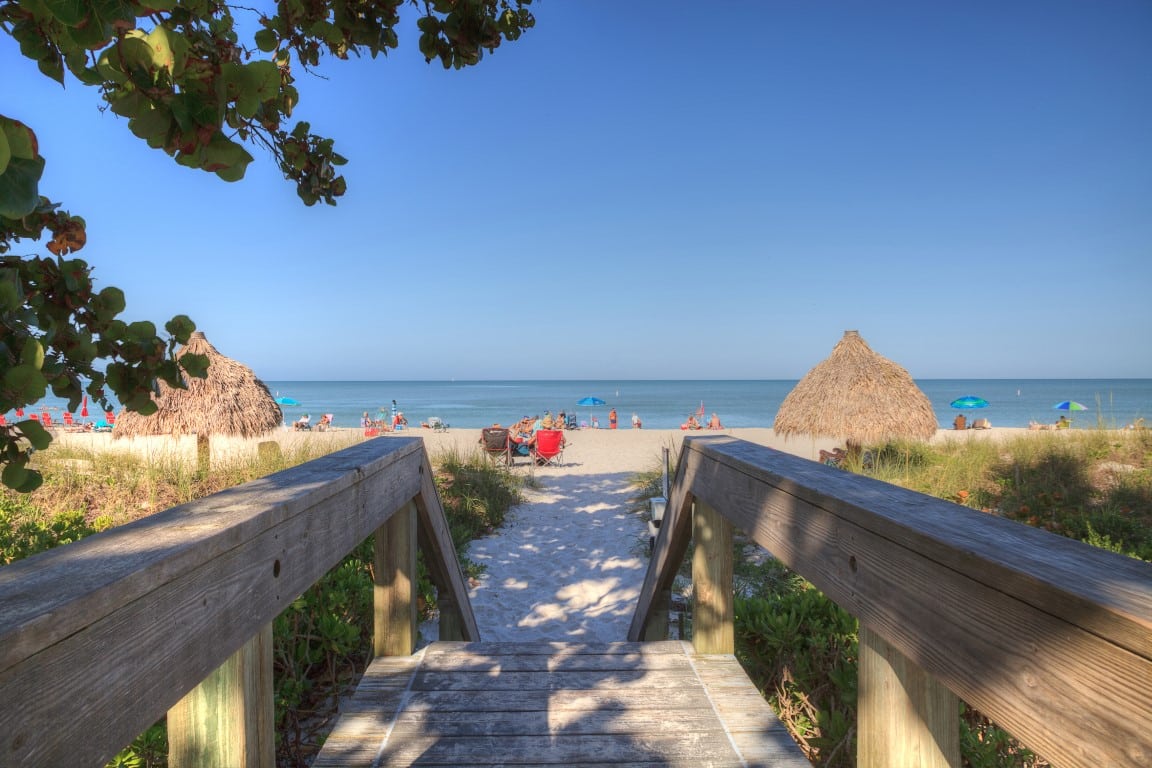 Picnic at Lowdermilk Beachfront Park
