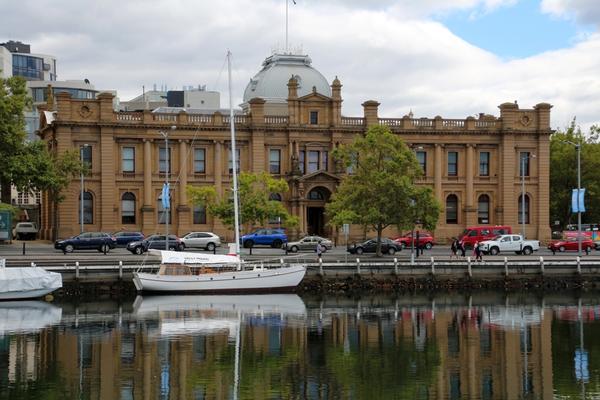 Tasmanian Museum & Art Gallery (TMAG)