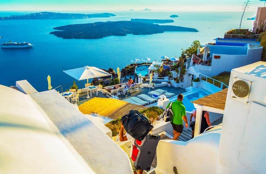 11 Must See Attractions in Santorini